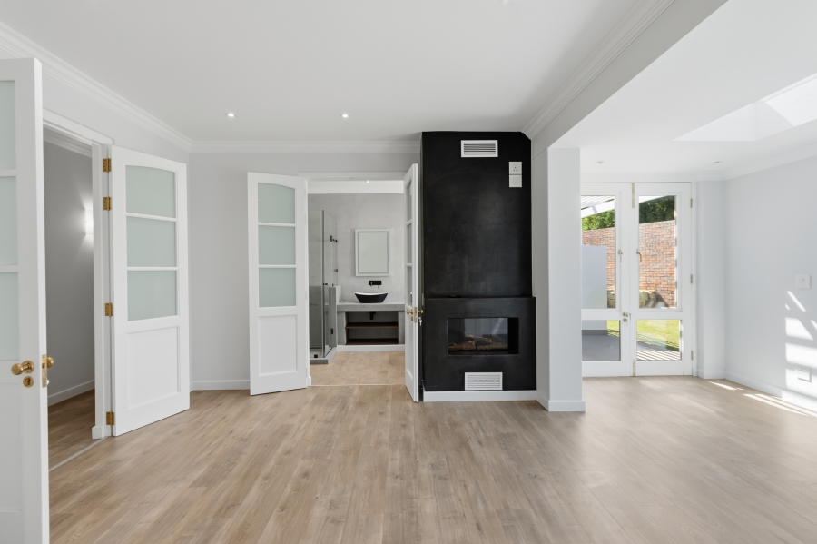 4 Bedroom Property for Sale in Golden Hill Western Cape